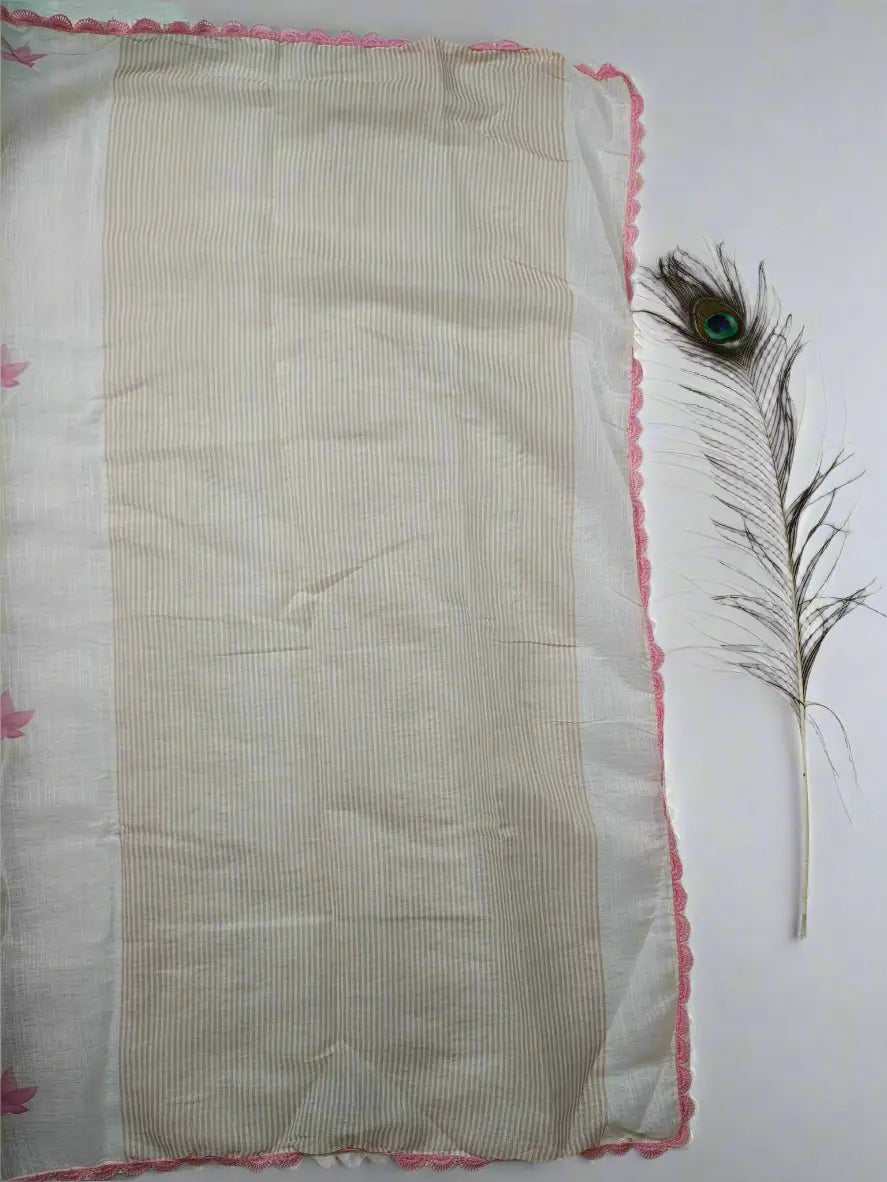 Linen Cotton Saree with Lotus Print & Scalloped Border – White & Pink Soft Linen Saree